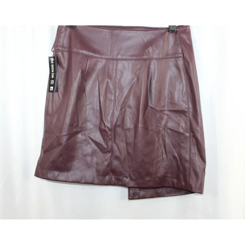 NWT Bailey 44 Womens Dark Red Faux Leather Wrap Skirt S Made in USA - Picture 4 of 5